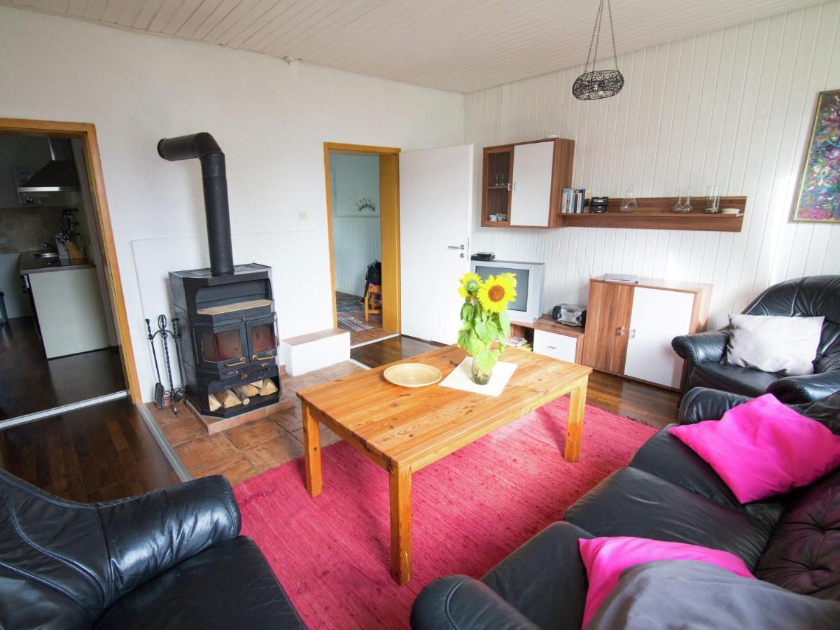 Spacious Holiday Home In Hesse With Garden Waldeck  Eksteriør bilde